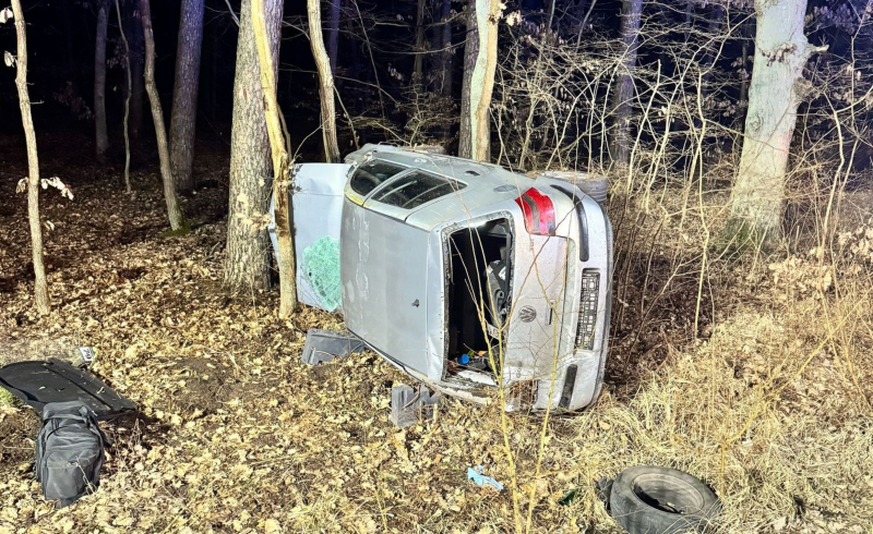 3/9 Dachowanie volkswagena na DW132 w Białczu