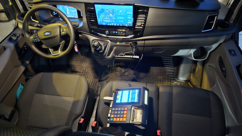 5/5 Busem na samolot. Bezpośrednio do Babimostu