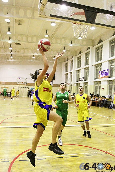 24/34 EBL: Mecz GWIAZD Gorzów - Reszta Świata 73:80