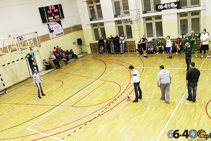 33/34 EBL: Mecz GWIAZD Gorzów - Reszta Świata 73:80