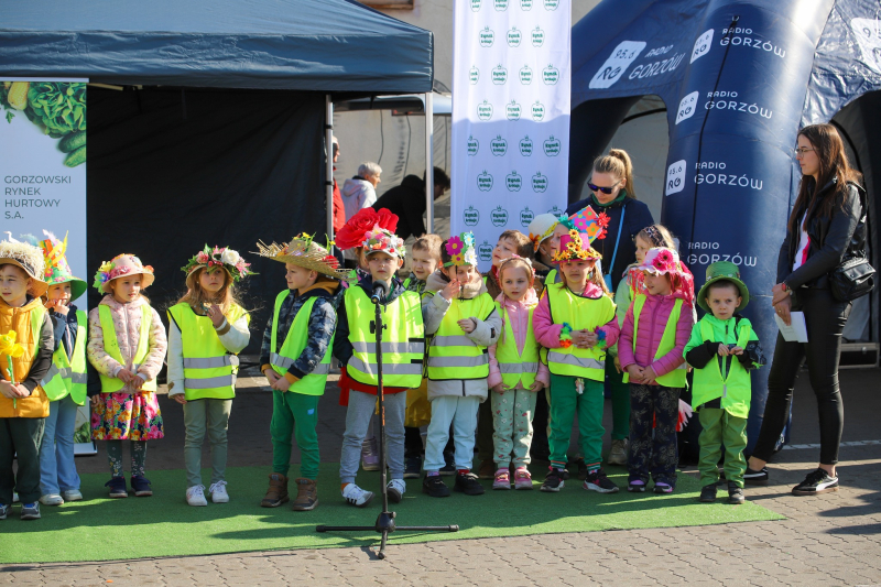 9/27 Wiosna na ryneczku przy św. Jerzego w Gorzowie