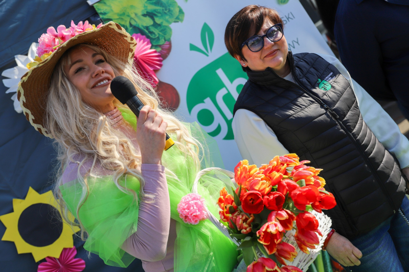 22/27 Wiosna na ryneczku przy św. Jerzego w Gorzowie