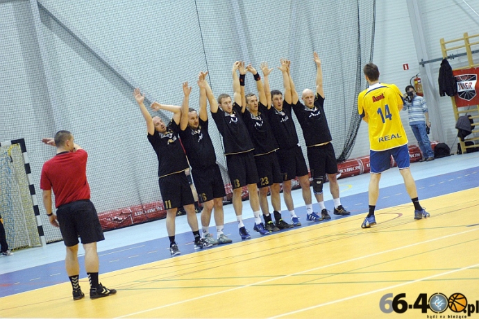 13/29 GSPR Gorzów - Arot Astromal Leszno 29:25 (17:10)