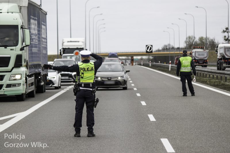 6/10 Kontrole trzeźwości na Myśliborskiej i S3