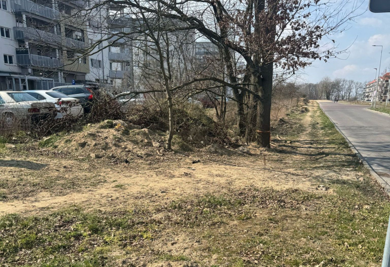 6/8 Dzikie schody i wydeptana ścieżka do Vendo Parku