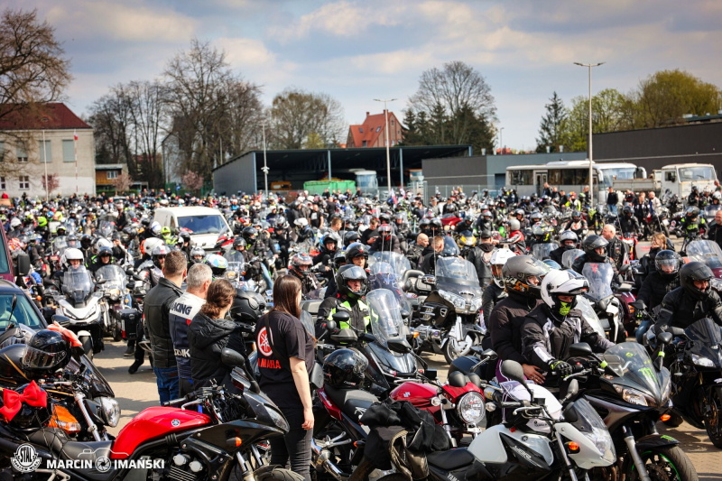 13/16 Parada motocykli ulicami Gorzowa