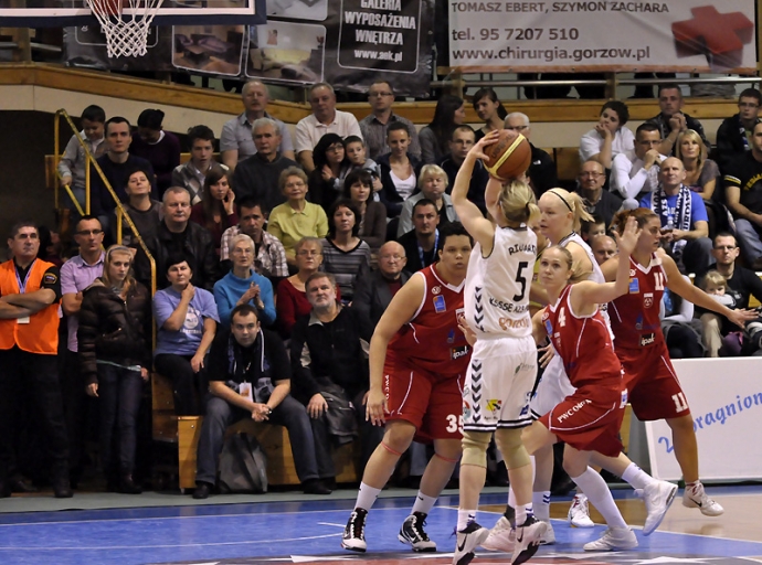 12/49 KSSSE AZS PWSZ Gorzów - Odra Brzeg 111:34