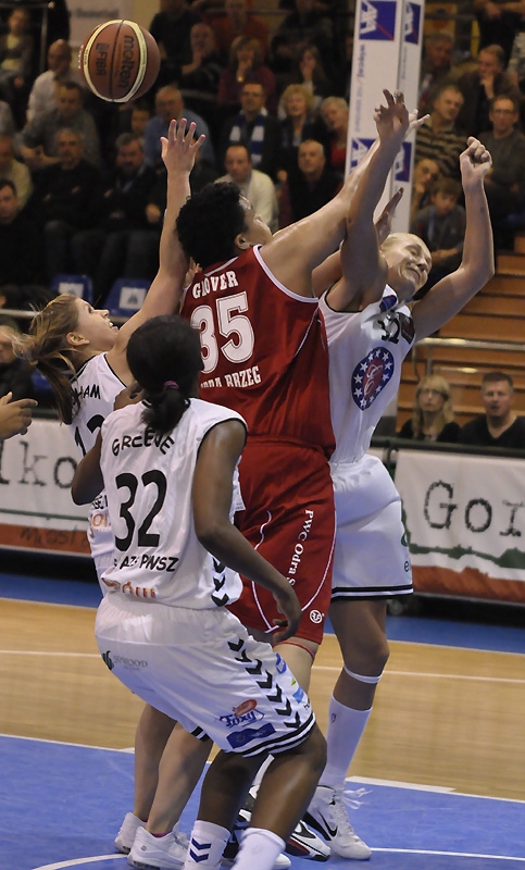 24/49 KSSSE AZS PWSZ Gorzów - Odra Brzeg 111:34