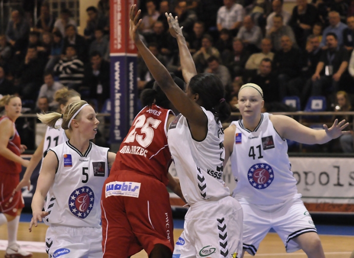 29/49 KSSSE AZS PWSZ Gorzów - Odra Brzeg 111:34