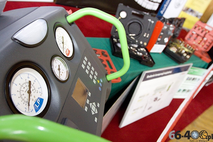 3/10 Gorzów: Przekazanie sprzętu diagnostycznego dla Zespołu Szkół Budowlanych