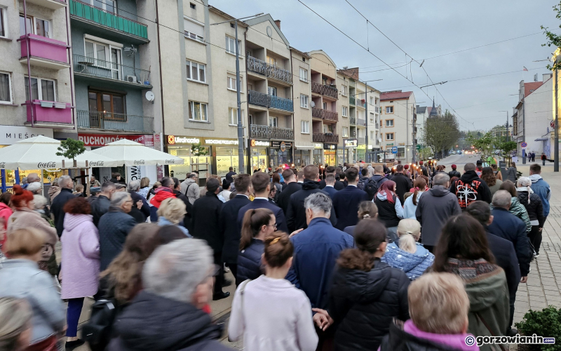 6/15 Droga Krzyżowa w Gorzowie 2025