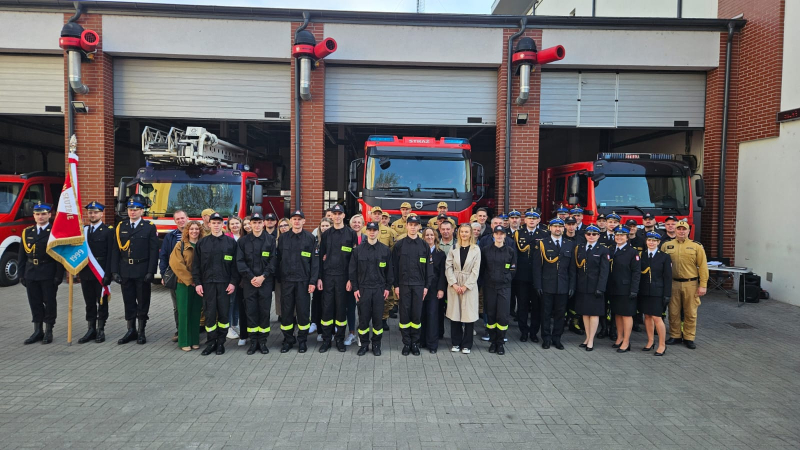5/8 Ślubowanie nowych strażaków w Gorzowie