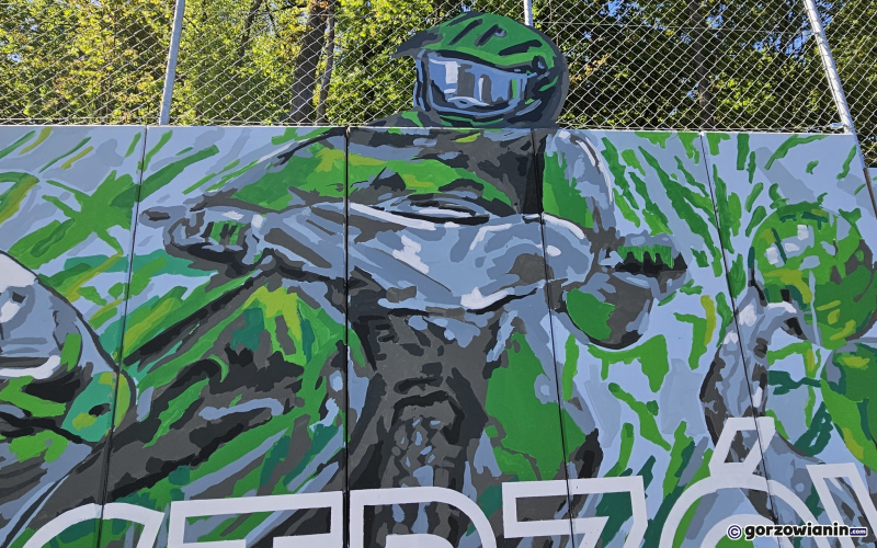 20/23 Mural Gorzów Mistrzów obok Słowianki gotowy