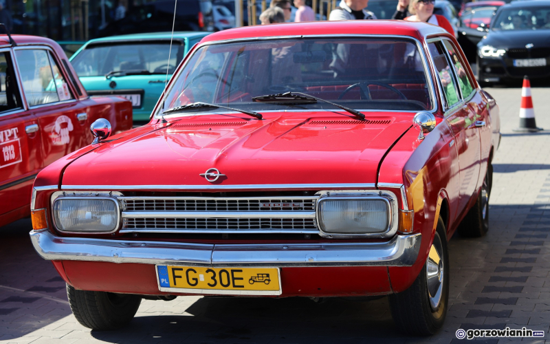 12/22 Gorzowskie klasyki na parkingu BIG Gorzów