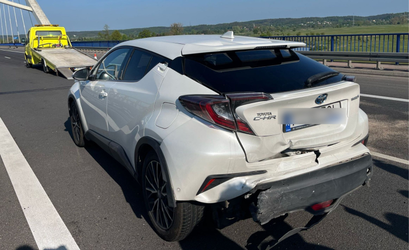 6/6 Zderzenie hondy i toyoty na S3