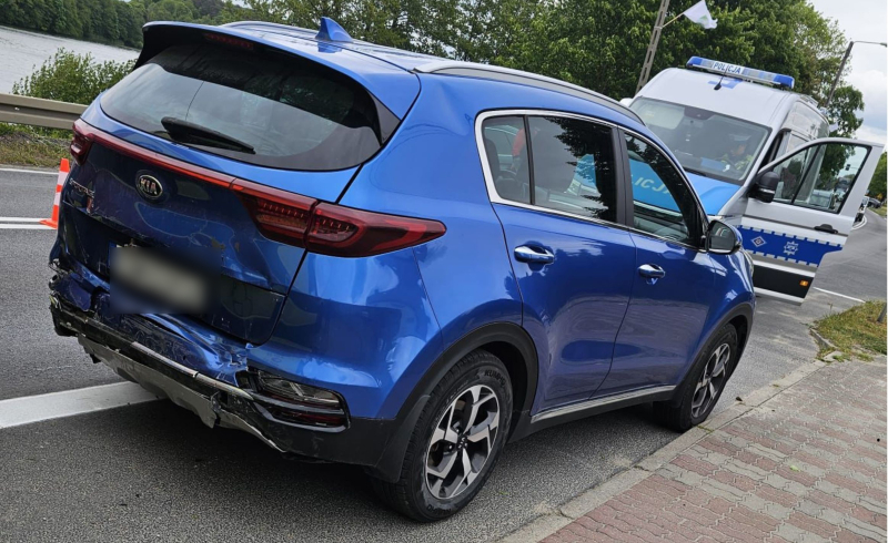 3/4 Zderzenie audi i kii w Kłodawie