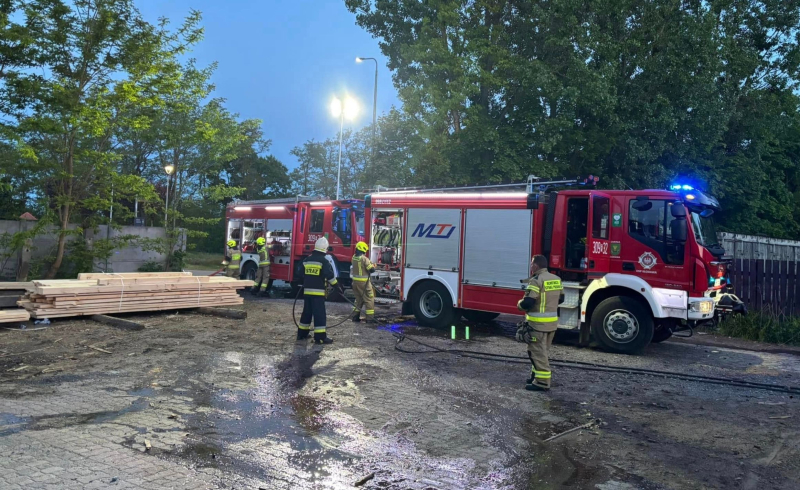 6/7 Pożar na terenie tartaku w Kłodawie