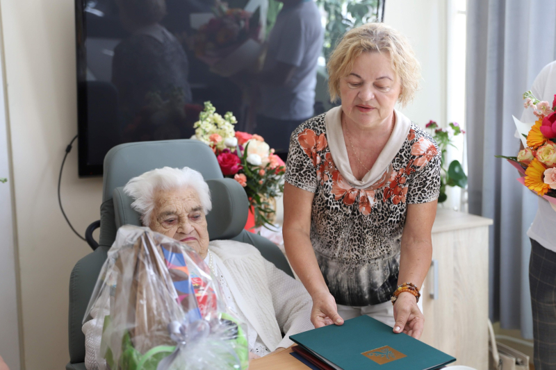 6/9 Pani Marianna świętowała 100 urodziny