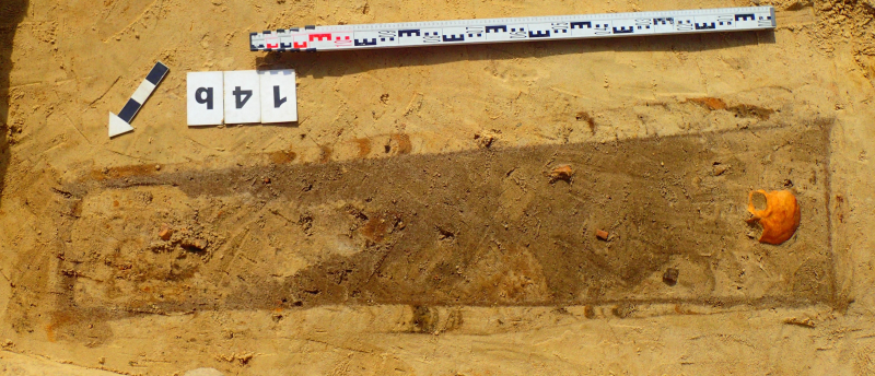 3/8 Prace archeologiczne na Spichrzowej. Odkryto cmentarzysko