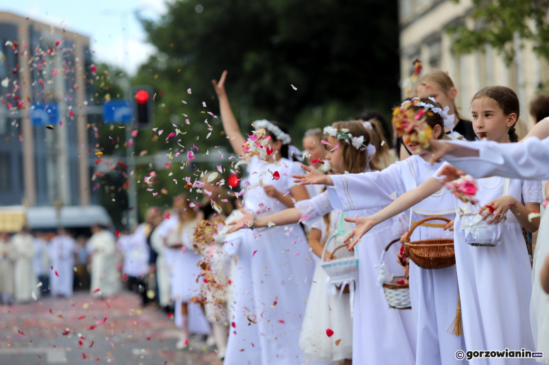 4/23 Procesja Bożego Ciała w Gorzowie 2025