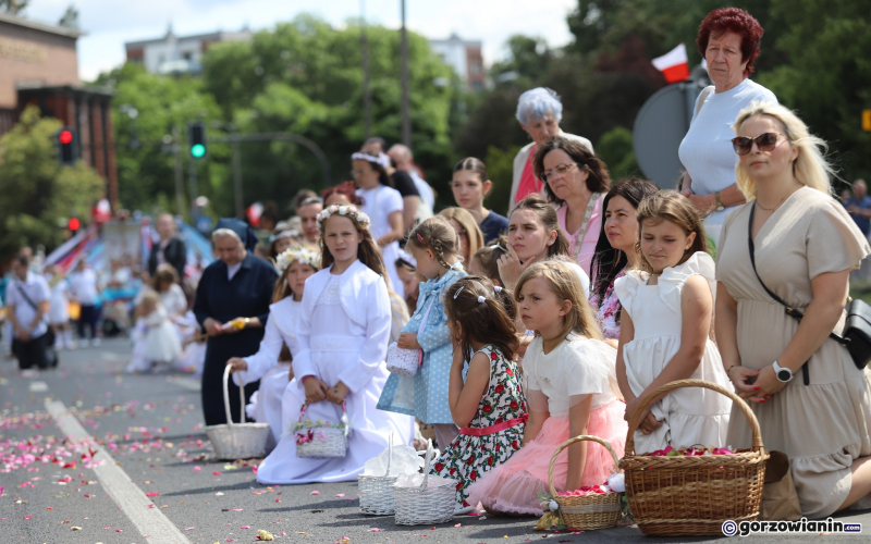 6/23 Procesja Bożego Ciała w Gorzowie 2025