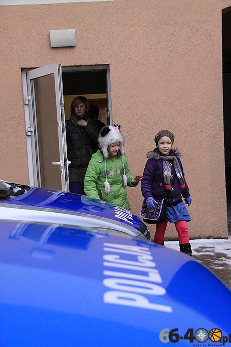 10/10 Gorzów: Dzieci z pół kolonii z Klubu U Szefa w ramach ferii zwiedzają WKU i KMP