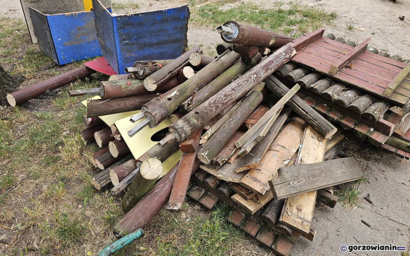 6/10 Likwidacja placu zabaw przy ul. Łużyckiej