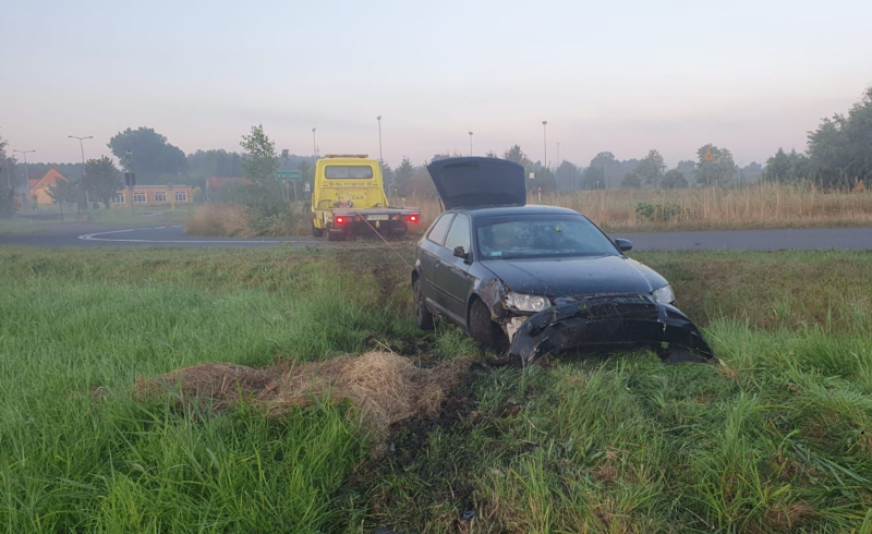 4/5 Pijany kierowca audi wjechał do rowu w Dziersławicach