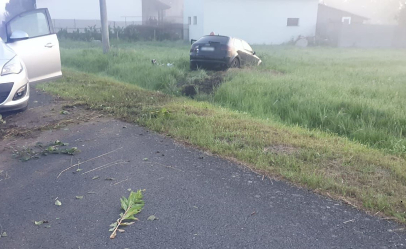 5/5 Pijany kierowca audi wjechał do rowu w Dziersławicach