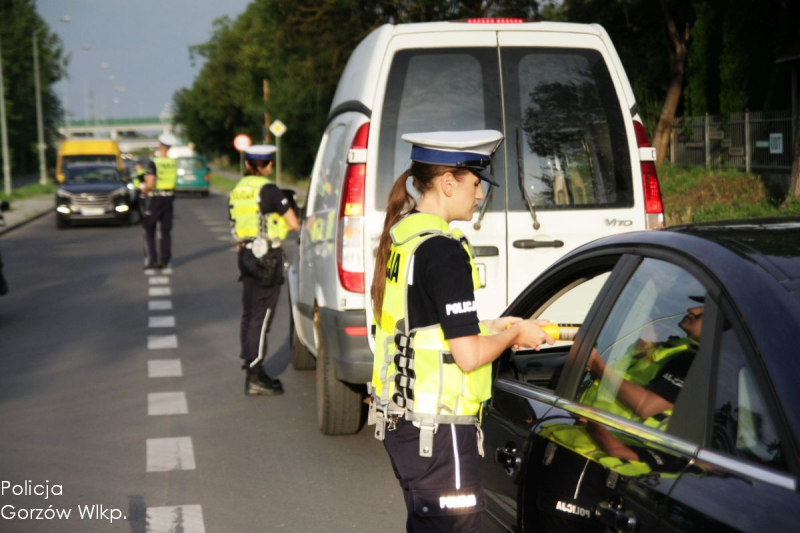 10/11 Akcja trzeźwy poranek przy Kostrzyńskiej w Gorzowie