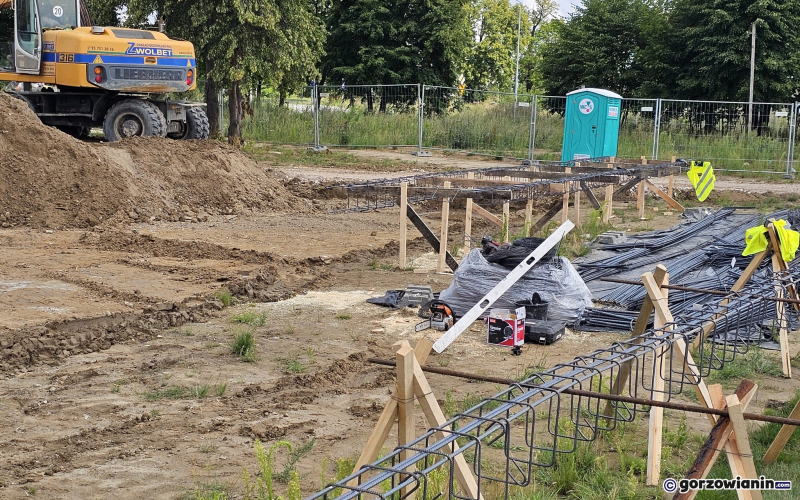 5/7 Ruszyła budowa Popeyes Drive Thru w Gorzowie