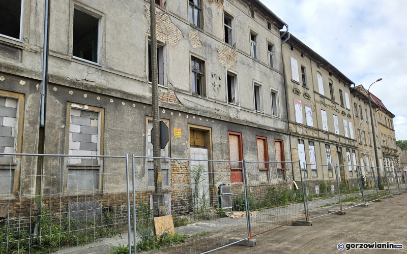 3/10 Wznowiona rozbiórka kamienic przy Przemysłowej i Prostej