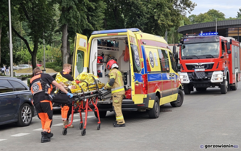 7/8 Wypadek na dachu Słowianki w Gorzowie