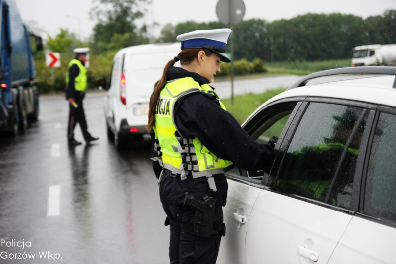 1/8 Akcja trzeźwy poranek przy ul. Szczecińskiej w Gorzowie
