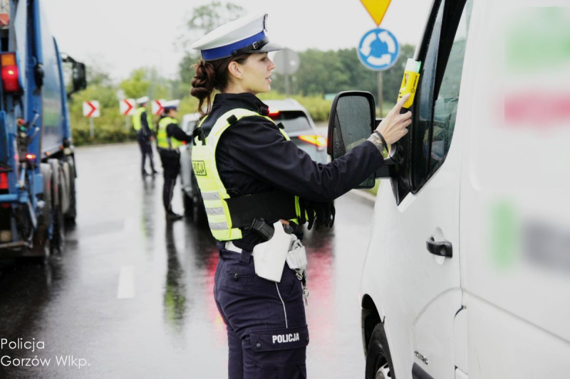 6/8 Akcja trzeźwy poranek przy ul. Szczecińskiej w Gorzowie