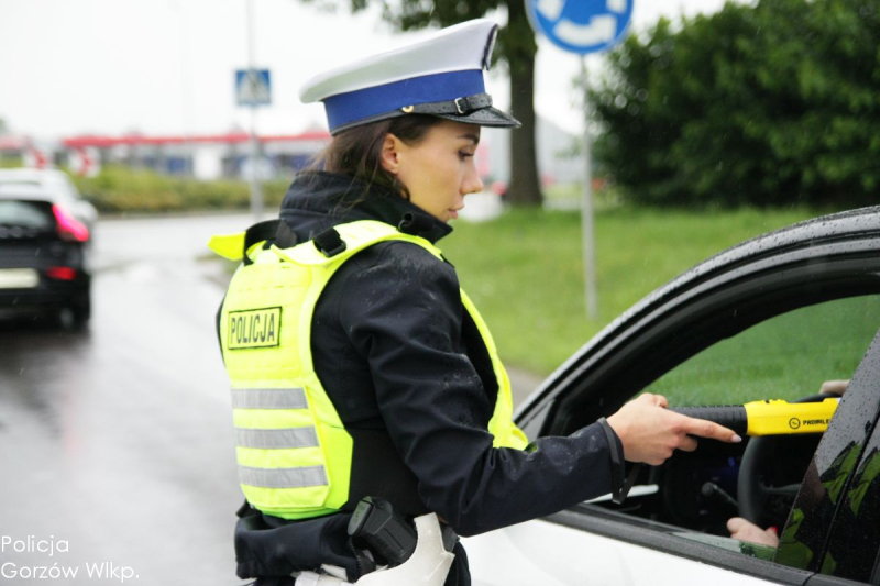 7/8 Akcja trzeźwy poranek przy ul. Szczecińskiej w Gorzowie