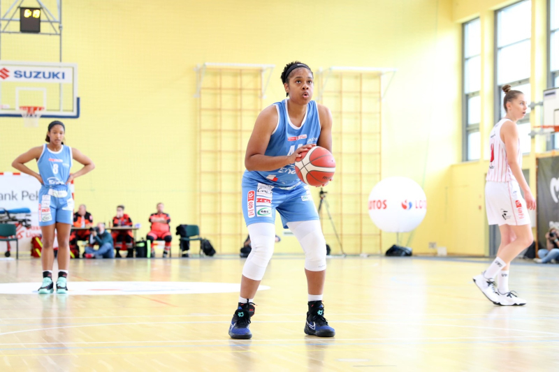 1/6 Courtney Hurt wraca ponownie do Gorzowa!