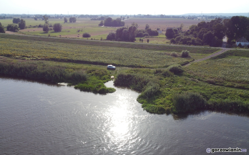 1/7 Zwłoki mężczyzny odnalezione w Warcie