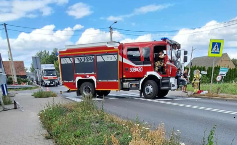6/6 Zderzenie volkswagena i ładowarki na DK22 w Krasowcu