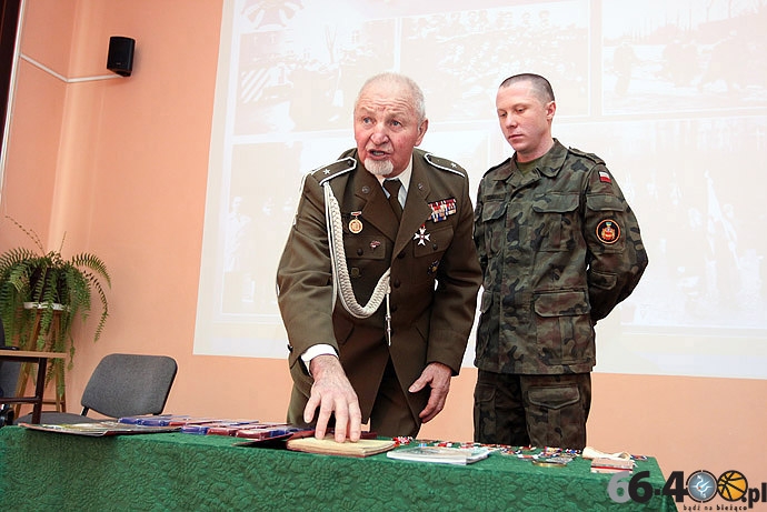 10/14 Gorzów: ZSEk - Spotkanie z historią - tradycje 12 Kołobrzeskiego Pułku Piechoty