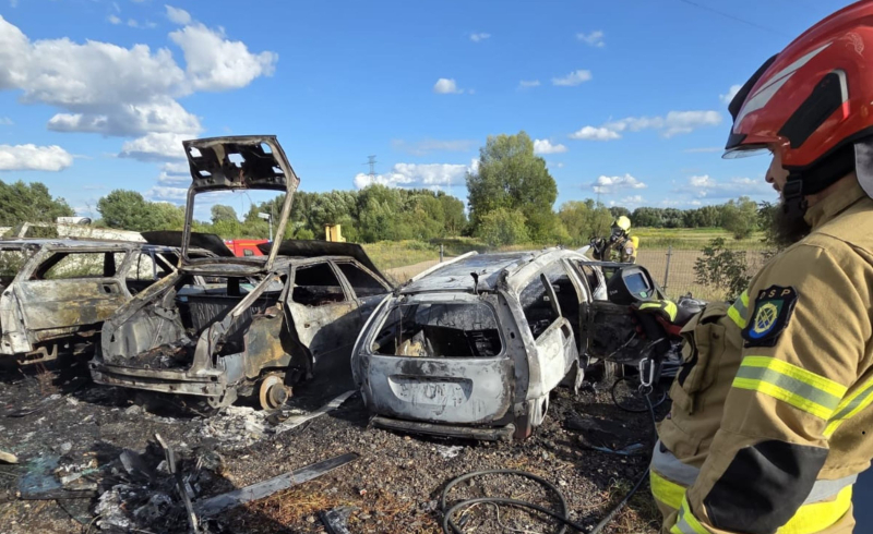 7/8 Pożar samochodów w Łupowie