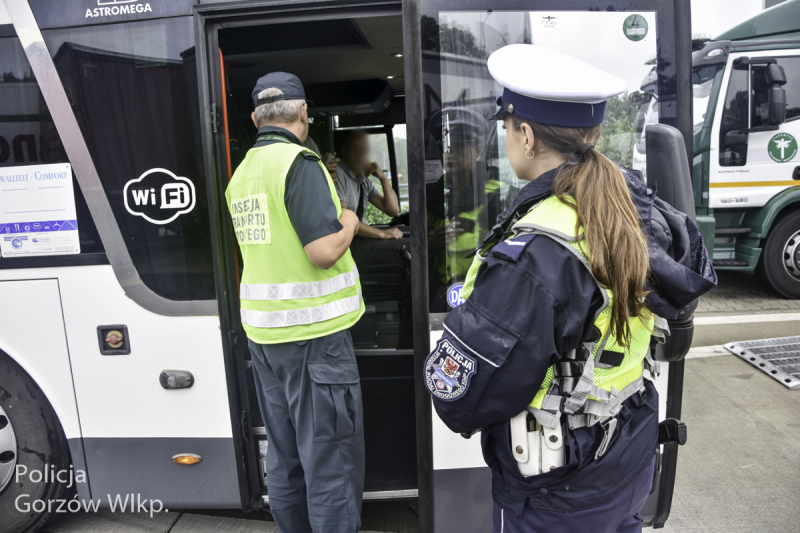2/12 Kontrole autobusów na S3 koło Gorzowa