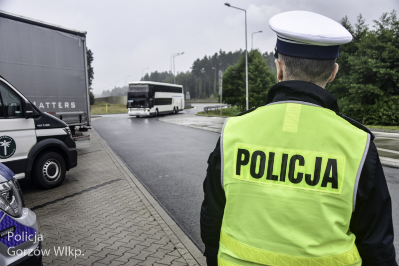 4/12 Kontrole autobusów na S3 koło Gorzowa