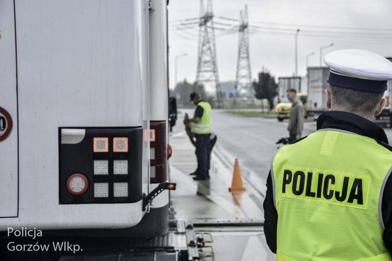 7/12 Kontrole autobusów na S3 koło Gorzowa