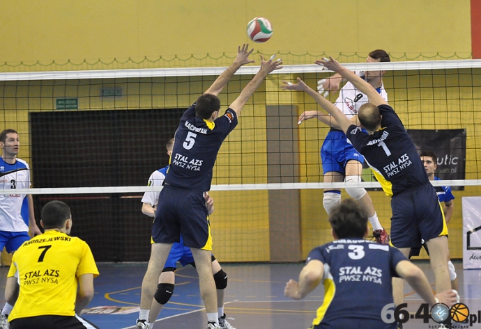 30/84 Rajbud Meprozet GTPS Gorzów - AZS Stal Nysa 3:0 (27:25;25:19;25:21)
