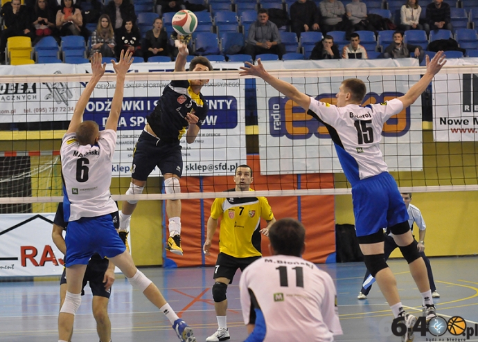 54/84 Rajbud Meprozet GTPS Gorzów - AZS Stal Nysa 3:0 (27:25;25:19;25:21)