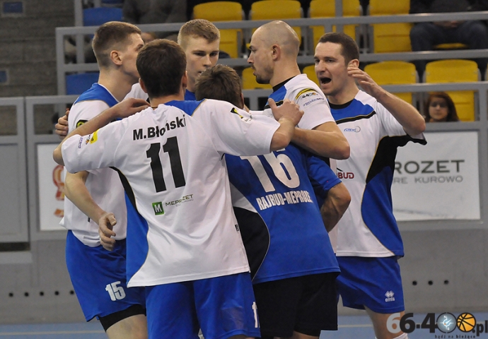 58/84 Rajbud Meprozet GTPS Gorzów - AZS Stal Nysa 3:0 (27:25;25:19;25:21)