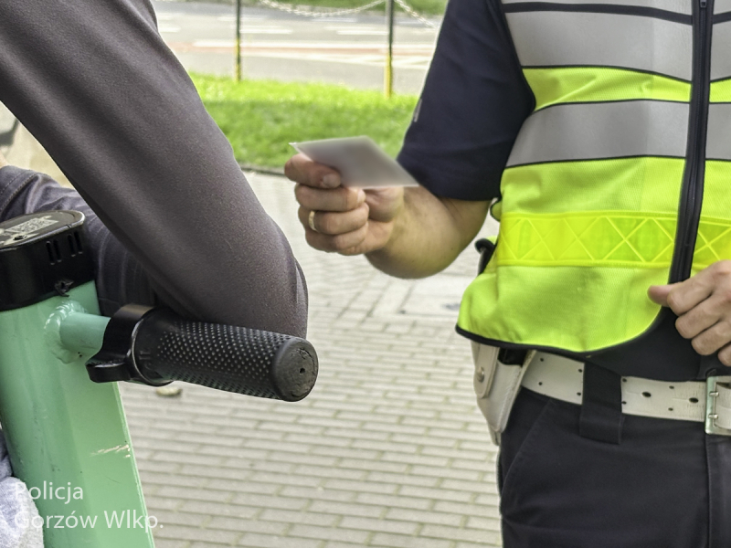 4/6 Kontrole hulajnóg w Gorzowie