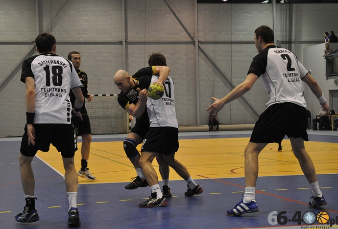 13/34 GSPR Gorzów - Wójcik Meble-Techtrans Elbląg 29:29 (14:17)