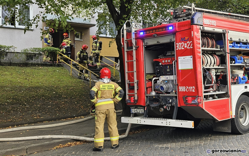 3/5 Pożar w bloku przy Matejki